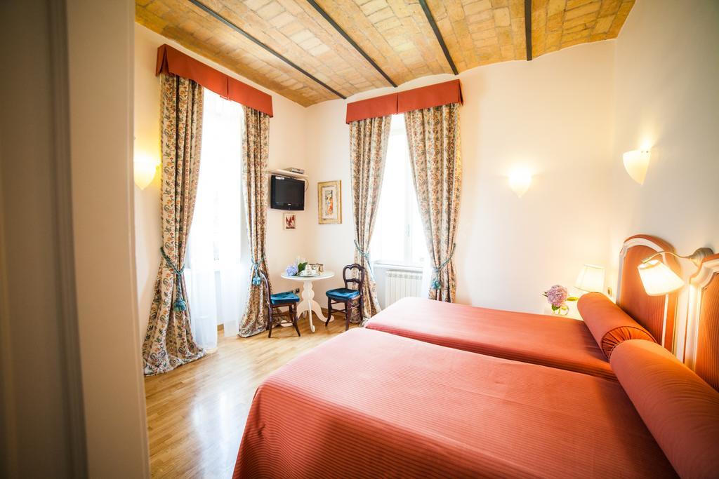 Villa Paganini B&B Рим Номер фото